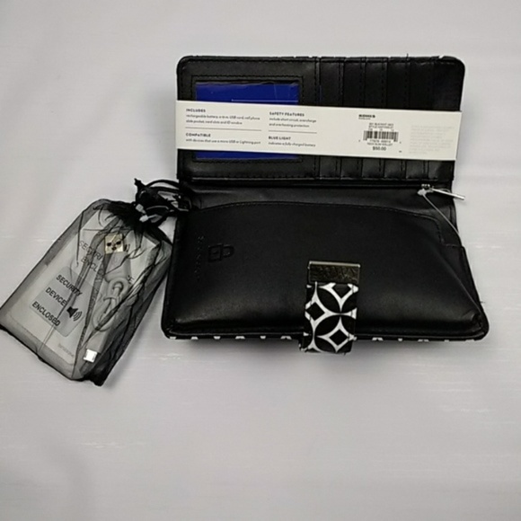 RFID-Blocking Phone Charging - Picture 4 of 5